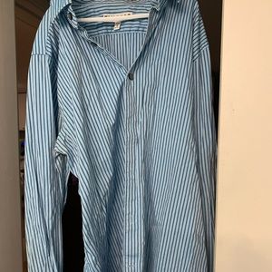 Express button down
